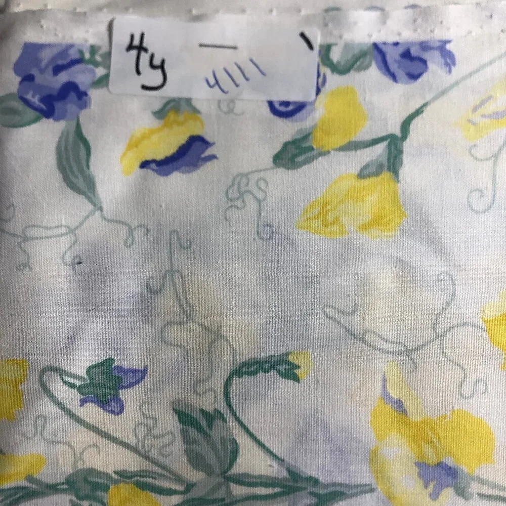 🛒 $25 4 yards Quilt Cotton Fabric Material - Purple and Yellow Floral #4111